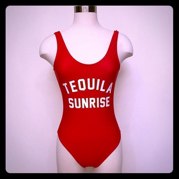 🥃 🌅 Swimsuit  - Picture 1 of 5